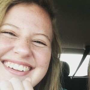 Meet your Posher, Alana